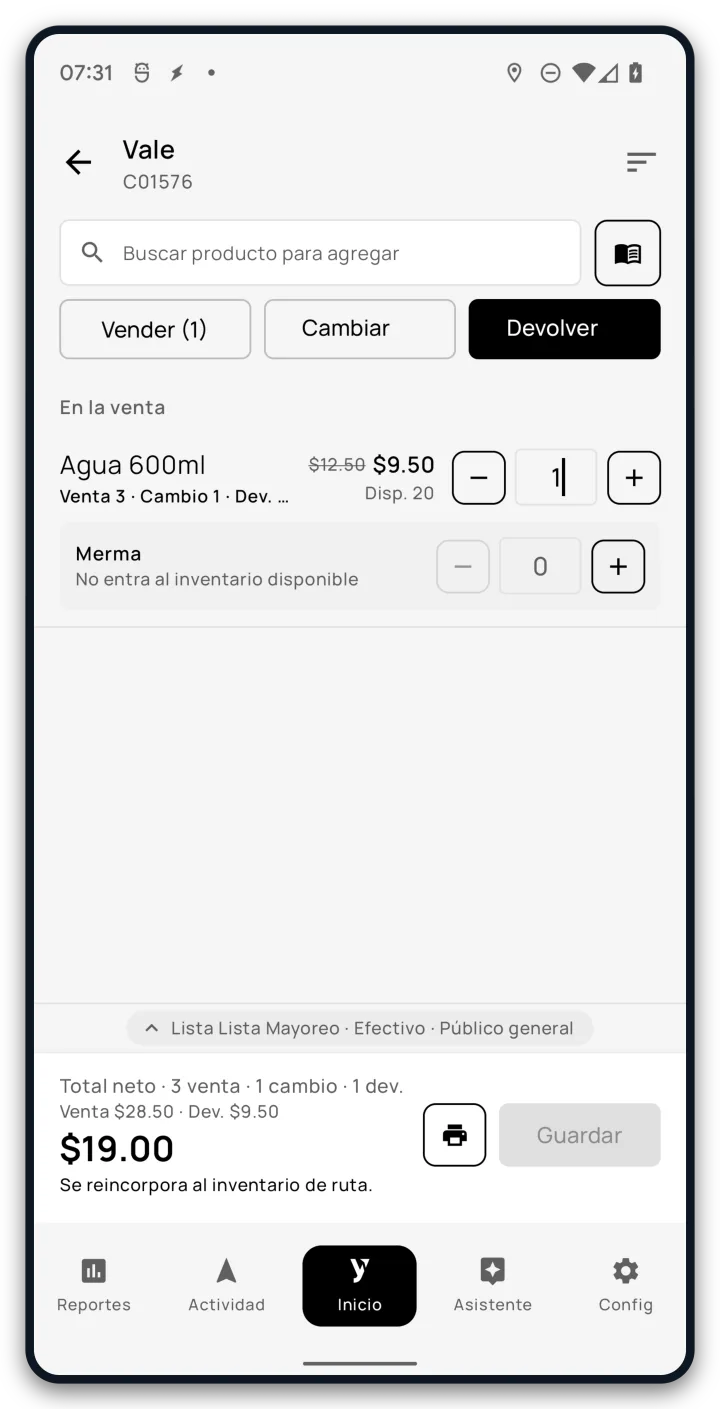 Captura de pedido en la app Android de A Bordo con las opciones Vender, Cambiar y Devolver, cantidades agregadas y el total neto de la visita.
